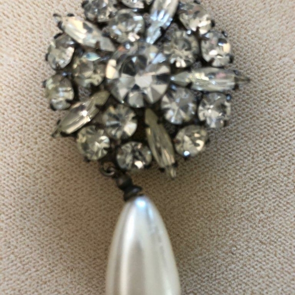 Brooch - Picture 2 of 5